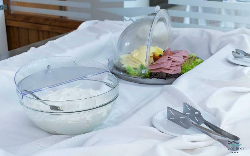 Junior Hotel Iria