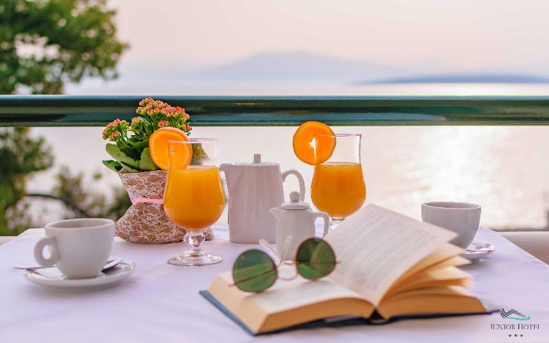 Junior Hotel Iria